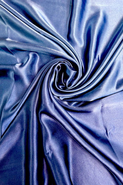 NY Designer Fabrics Silver Purple Metallic Shantung Silk Fabric