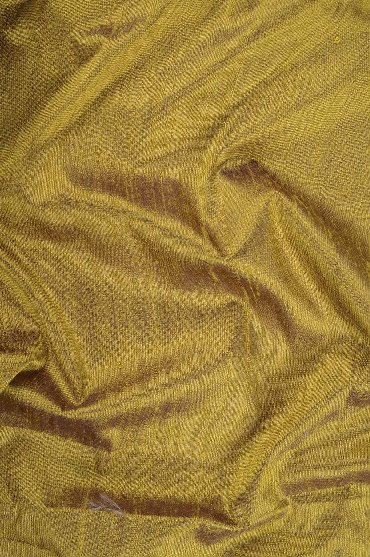 NY Designer Fabrics Pale Gold Silk Shantung 54 Fabric